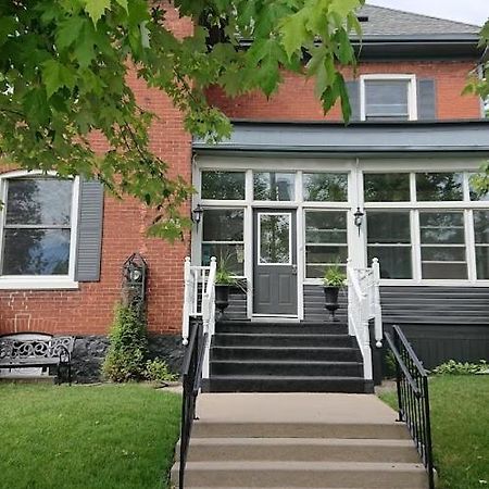 ゴドリッチ コルボーン ベッド アンド ブレックファースト Bed & Breakfast エクステリア 写真